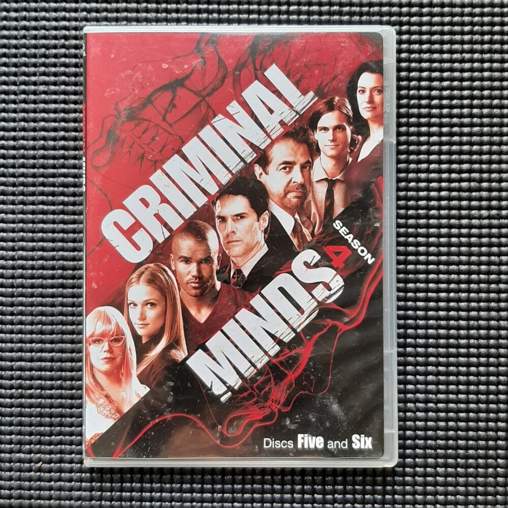 👠 5 for $25 Criminal Minds SEASON 4 Discs FIVE & SIX - Picture 1 of 2